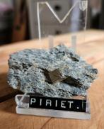 Pyriet in gesteente, Ophalen of Verzenden, Mineraal