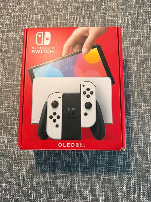 Nintendo Switch OLED –Uitstekende staat– Aangeschaft 06/2023, Spelcomputers en Games, Spelcomputers | Nintendo Switch, Zo goed als nieuw