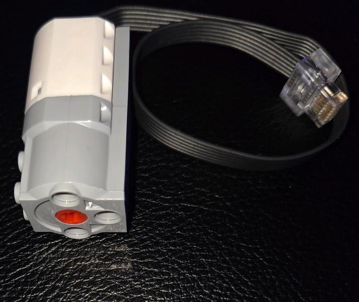 Middelgrote motor Aansl.punt LEGO, Computers en Software, Pc- en Netwerkkabels, Nieuw, Verzenden