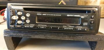 Panasonic autoradio zonder bleuthooth en USB En AUX  beschikbaar voor biedingen