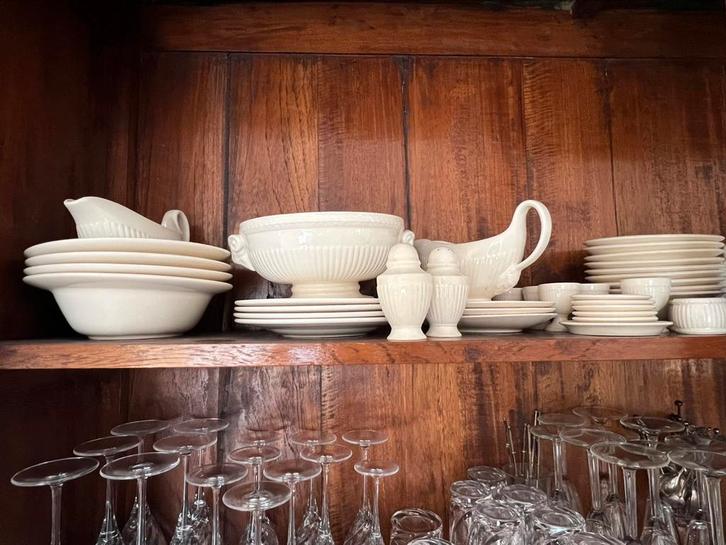 Compleet Wedgwood Edme Servies, Antiek en Kunst, Antiek | Servies compleet, Ophalen