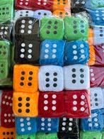 Dice - Dobbelstenen 6x6cm pluche €0,58 per stuk, Ophalen of Verzenden, Nieuw