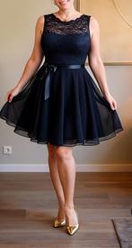 Swing cocktailjurk maat 42, Kleding | Dames, Gelegenheidskleding, Ophalen of Verzenden, Zo goed als nieuw, Zwart, Cocktailjurk