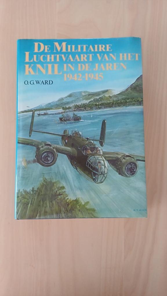 De Militaire Luchtvaart van het KNIL in de jaren 1942-1945, Boeken, Oorlog en Militair, Zo goed als nieuw, Tweede Wereldoorlog