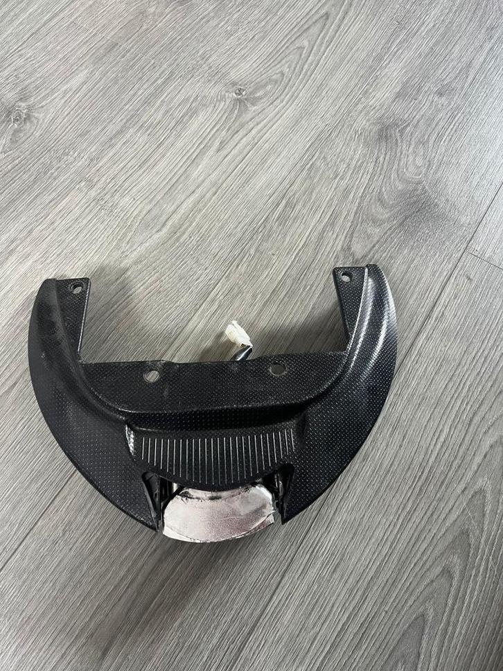 Piaggio Zip achtervleugel met verlichting – origineel, Fietsen en Brommers, Brommeronderdelen | Scooters, Gebruikt, Piaggio, Overige typen