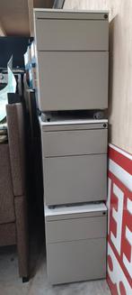 Archiefkasten ladeblokken 3 stuks op wieltjes €50,- per stuk, Ophalen, Minder dan 50 cm, Gebruikt, 75 cm of meer