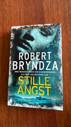 Robert Bryndza - Stille Angst, Robert Bryndza, Ophalen of Verzenden, Zo goed als nieuw, Nederland