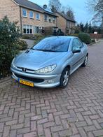Peugeot 206CC 1.6 automaat lage KM, Auto's, Automaat, 4 cilinders, Cabriolet, 1600 cc