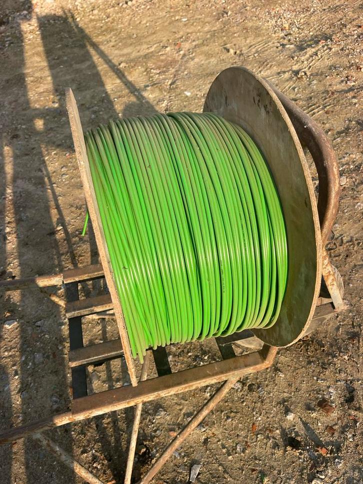 Grote rol coax kabel - veel meters!, Doe-het-zelf en Verbouw, Elektra en Kabels, Gebruikt, Kabel of Snoer, Ophalen