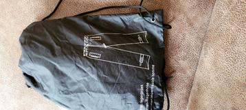 Regenbroek maat M beschikbaar voor biedingen