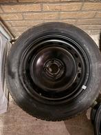 Pirelli nieuw band met Velg 195/65 R15, Ophalen, Nieuw