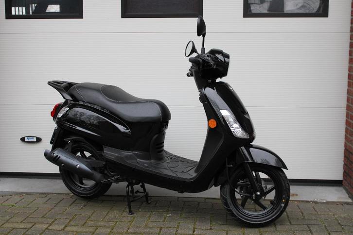 Nieuwe Sym Fiddle 2 zwart / 2026 / Aanbieding /3 jr garantie, Fietsen en Brommers, Scooters | SYM, Nieuw, Fiddle, Maximaal 45 km/u