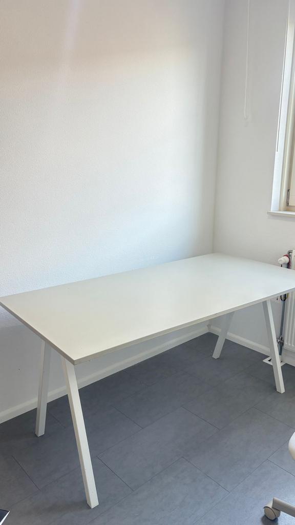 Bureautafel - Krasvrij!, Huis en Inrichting, Bureaus, Zo goed als nieuw, Bureau, Ophalen