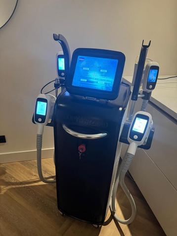 Cryolipolyse Body wizard duo van Medcos beschikbaar voor biedingen