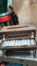 Antieke kinderspeelgoed piano, Ophalen of Verzenden, Gebruikt, Bruin, Piano