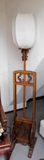 vintage staande lamp Chinese hout houtsnijwerk wabi sabi, Antiek en Kunst, Antiek | Lampen, Ophalen