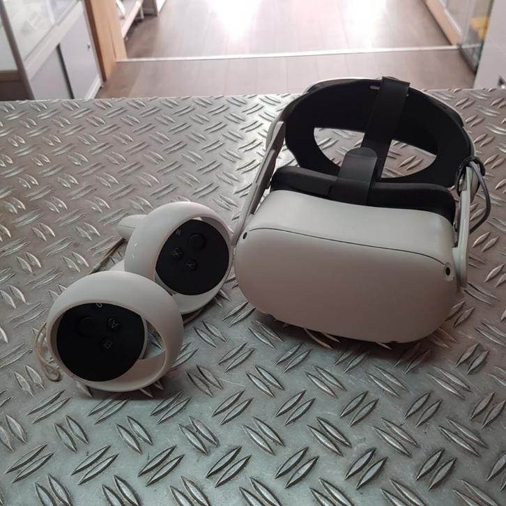 Oculus Quest 2 128GB met batterypack en garantie, Spelcomputers en Games, Virtual Reality, Zo goed als nieuw, Sony PlayStation