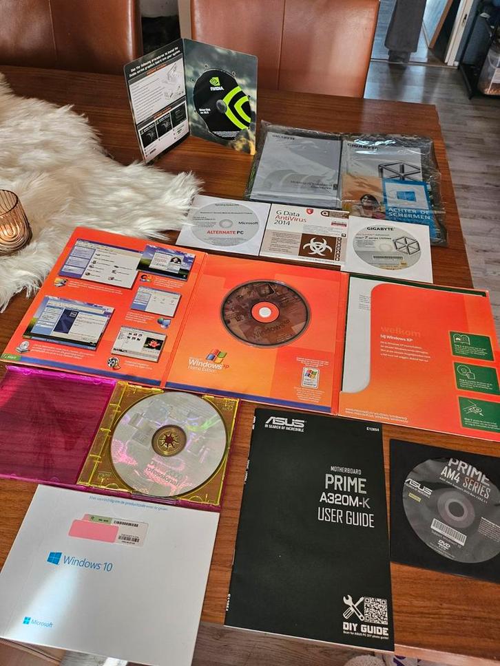 Vintage Computer Items - Zoldervondst, Computers en Software, Besturingssoftware, Gebruikt, Windows, Ophalen of Verzenden