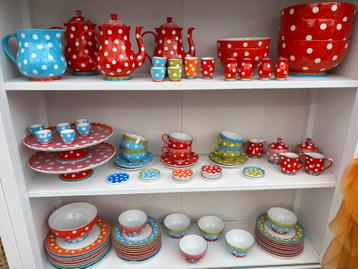 Oilily servies beschikbaar voor biedingen