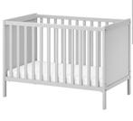 Ikea Sundvik ledikant lichtgrijs, Kinderen en Baby's, Babywiegjes en Ledikanten, Ophalen, Ledikant