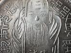 Mooie oude Chinese munt of penning met monnik en koro 4,4 cm, Antiek en Kunst, Ophalen of Verzenden
