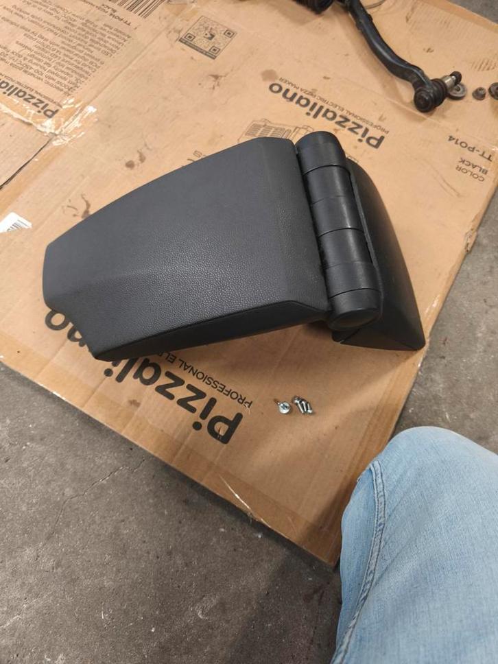 Armsteun  zwart BMW E87 E81 1 serie arm steun armrest, Auto-onderdelen, Interieur en Bekleding, BMW, Ophalen of Verzenden