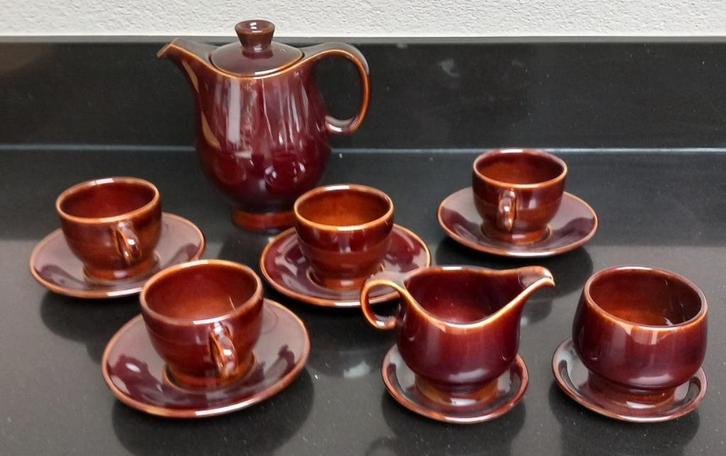 Petrus Regout en Royal Sphinx mocca serviesje, Huis en Inrichting, Keuken | Servies, Zo goed als nieuw, Overige typen, Overige stijlen