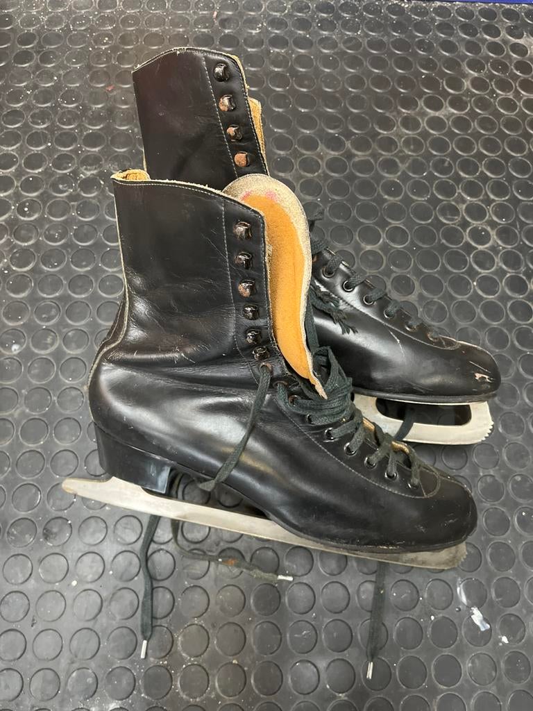 Kunstschaatsen maat 47 - Klassiek en Stijlvol, Sport en Fitness, Schaatsen, Ophalen of Verzenden, Gebruikt, Kunstschaatsen, Overige merken