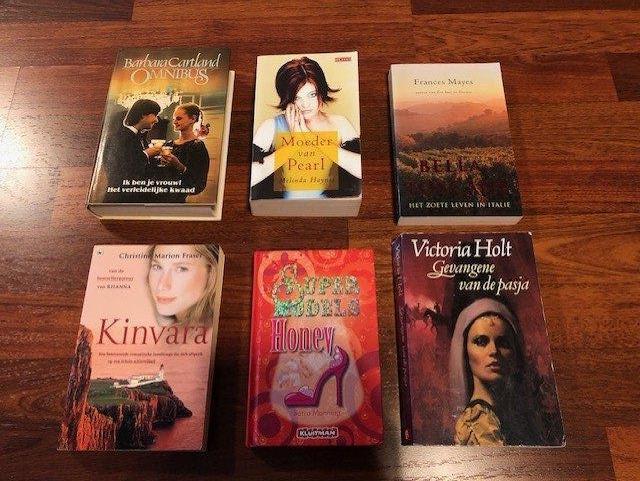 Romans 2 -  1 euro per stuk, Boeken, Romans, Gelezen, Nederland, Ophalen