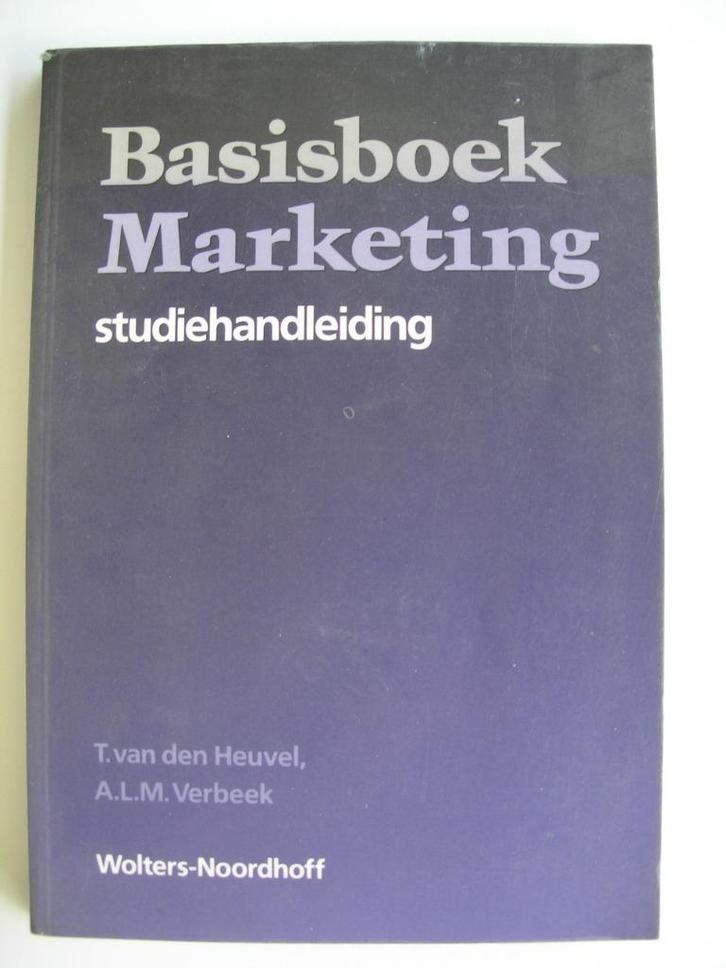 Basisboek Marketing + It service management, Boeken, Economie, Management en Marketing, Gelezen, Management, Ophalen of Verzenden
