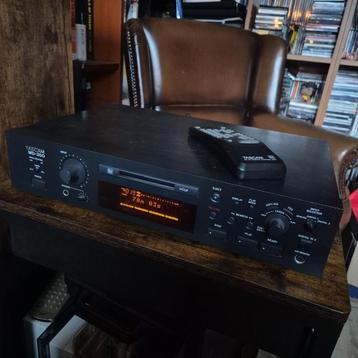 Tascam MD-350 Minidisc Recorder + Afstandbediening beschikbaar voor biedingen