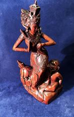 Oud Mythologies Balinees houtsnijwerk beeld, Antiek en Kunst, Verzenden