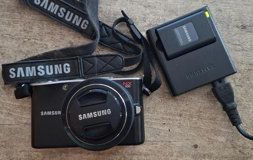 Samsung NX100 Camera + 20-50mm Lens, Audio, Tv en Foto, Fotocamera's Digitaal, Gebruikt, Compact, Samsung, Verzenden