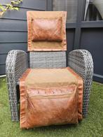 Vintage Leuningtassen met Leren Kussen, Huis en Inrichting, Fauteuils, Gebruikt, Minder dan 75 cm, Vintage, 50 tot 75 cm