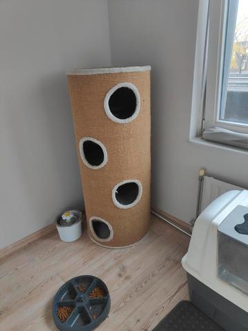Krabtoren krabmeubel krabkarton krabpaal  beschikbaar voor biedingen
