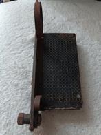 Antiek gereedschap met roest - papier snijmachine, Antiek en Kunst, Ophalen of Verzenden