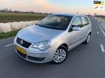 Volkswagen Polo 1.4-16V Comfortline 1e EIGENAAR AUTOMAAT NAP, Auto's, Volkswagen, Gebruikt, 4 cilinders, Bedrijf, 1033 kg