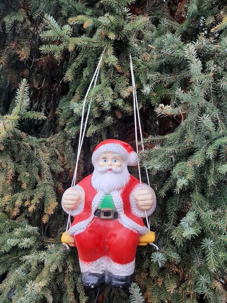 Kerstman pop op schommel met licht kerst, Diversen, Kerst, Ophalen of Verzenden