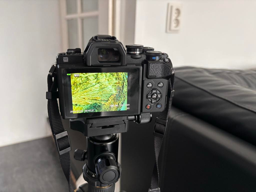 Olympus OM-D E-M10 Mark III met lens, Audio, Tv en Foto, Fotocamera's Digitaal, Spiegelreflex, Ophalen of Verzenden, Zo goed als nieuw