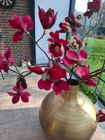 Koperkleurige vaas met kunstbloemen - Magnolia, Overige materialen, Overige kleuren, 50 tot 75 cm, Ophalen of Verzenden