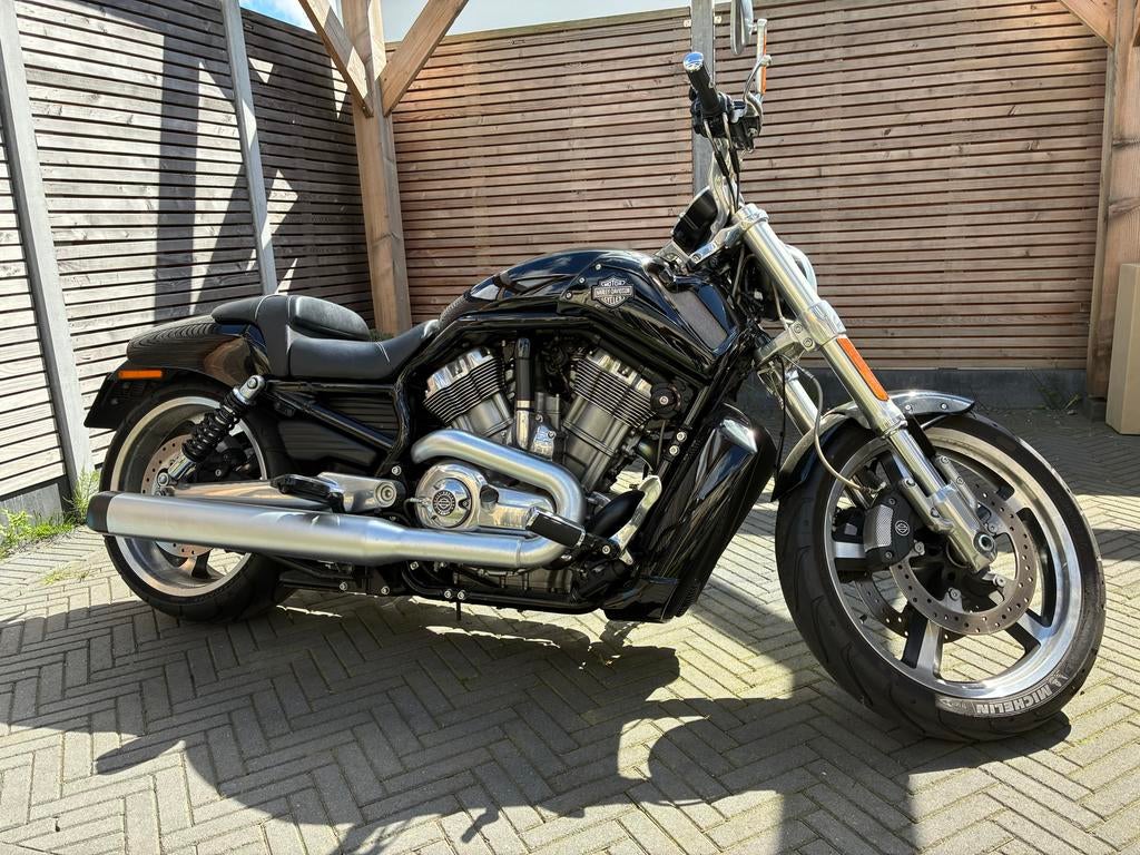 Harley Davidson v-rod muscle vrod abs 2016, Motoren, 2 cilinders, Sportuitlaat, Gebruikt, Particulier