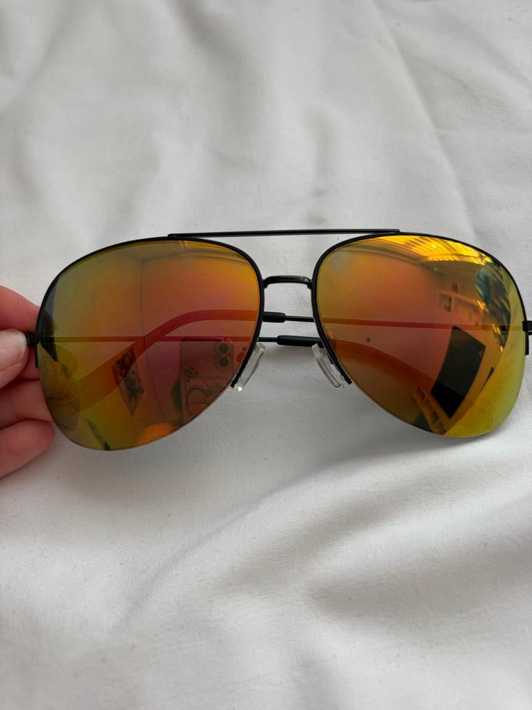 Zonnebril met oranje spiegelglazen, Overige merken, Zonnebril, Zwart, Ophalen of Verzenden