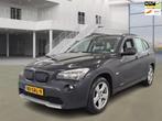BMW X1 XDrive20i Business, Auto's, Euro 5, Gebruikt, 4 cilinders, 2000 kg