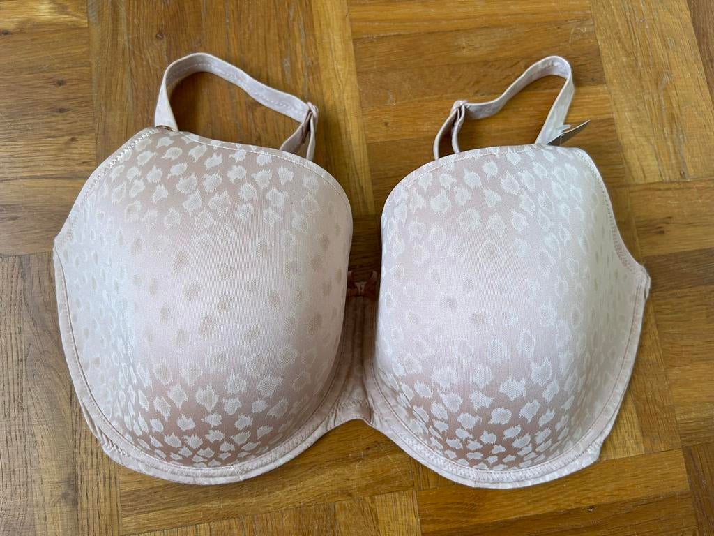 PrimaDonna Twist Must Have Voorgevormde Beugel Bh- maat 70G., Kleding | Dames, Ondergoed en Lingerie, Ophalen of Verzenden, BH