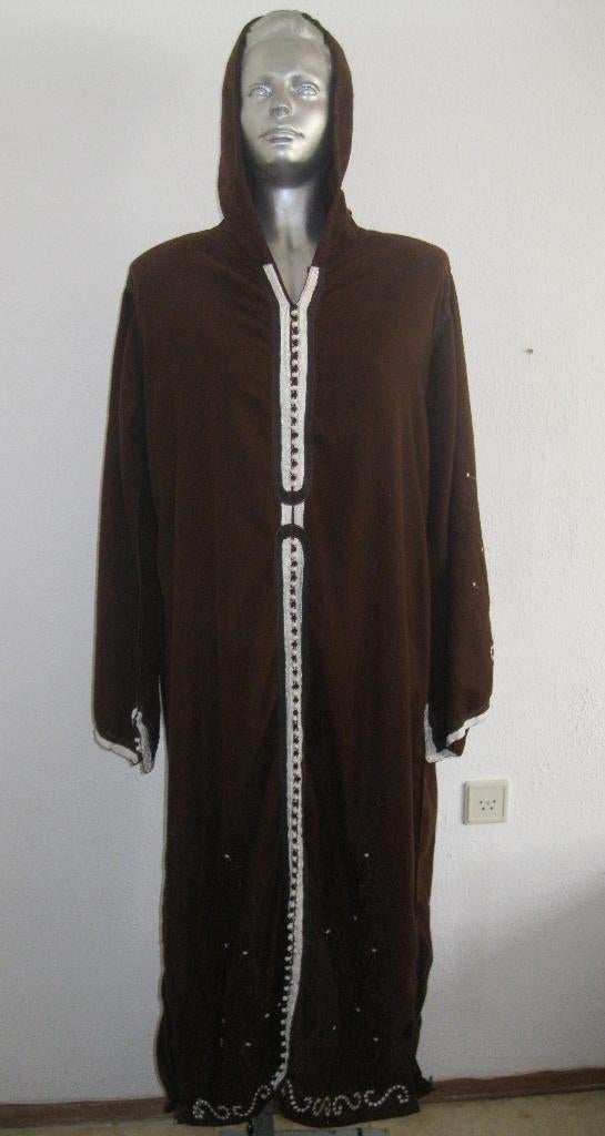 maat L, (1 maat) 1 bruine Egyptische Jelebba, 133 cm., Kleding | Dames, Maat 38/40 (M), Overige typen, Bruin, Ophalen of Verzenden