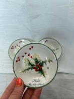 3 Hulst bonbonschaaltjes - Ilex Aquifolium - Kerst decoratie, Huis en Inrichting, Keuken | Servies, Gebruikt, Keramiek, Ophalen of Verzenden
