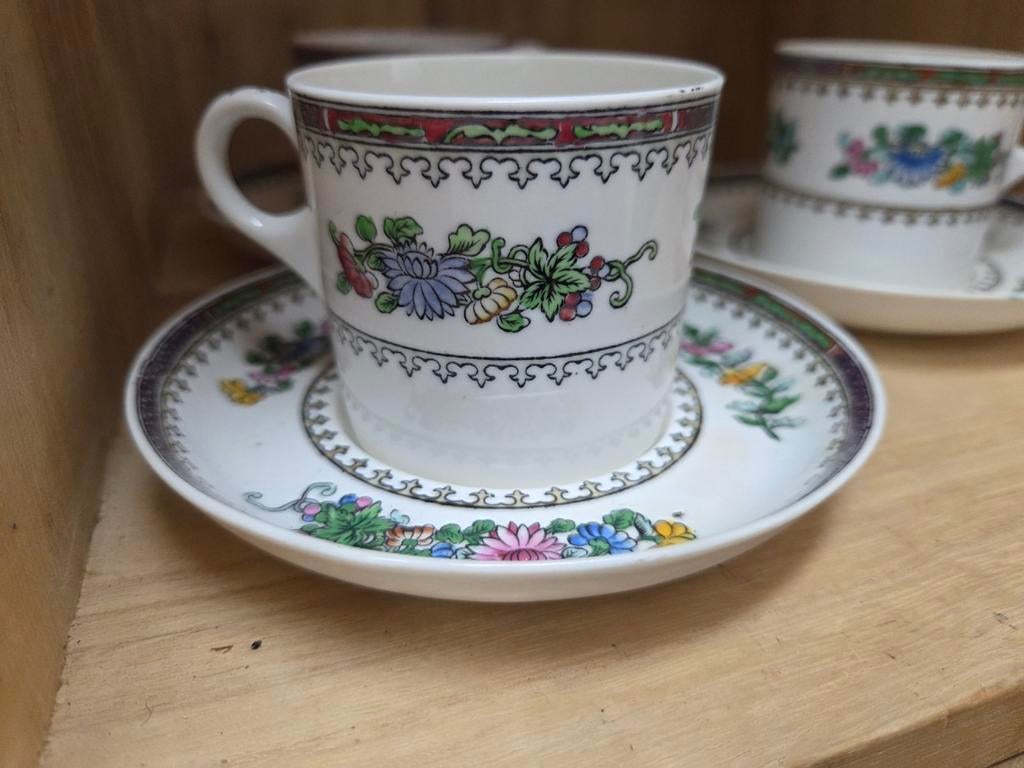 Set van 3 porseleinen kopjes met schotels, Ophalen of Verzenden