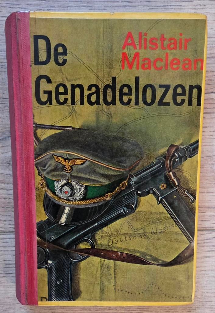 Alistair MacLean - De Genadelozen, Ophalen of Verzenden, Gelezen, Alistair MacLean