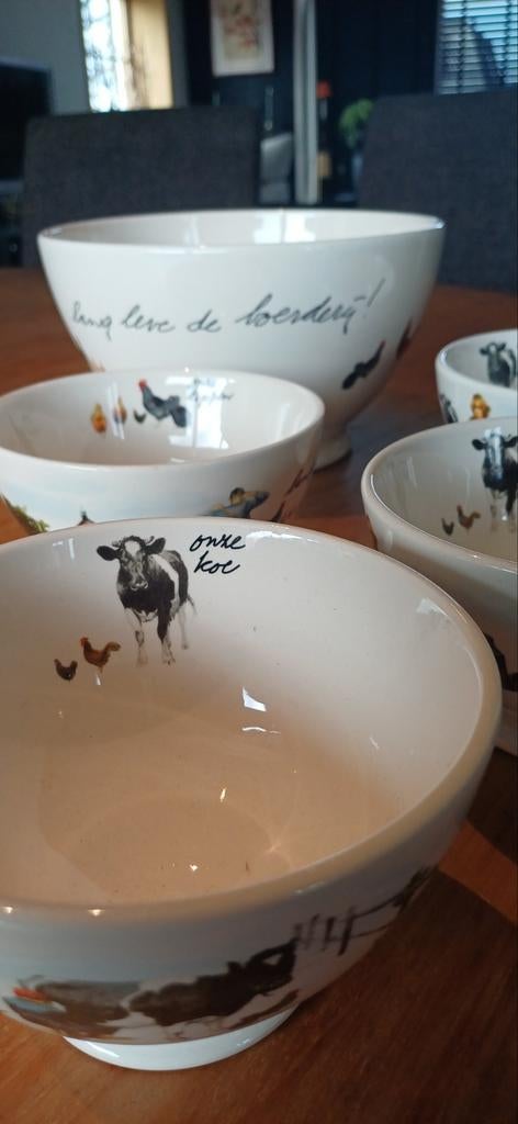 Rien poortvliet "Lang leve de Boerderij" schalen, Ophalen of Verzenden, Zo goed als nieuw, Overige stijlen, Schaal of Schalen