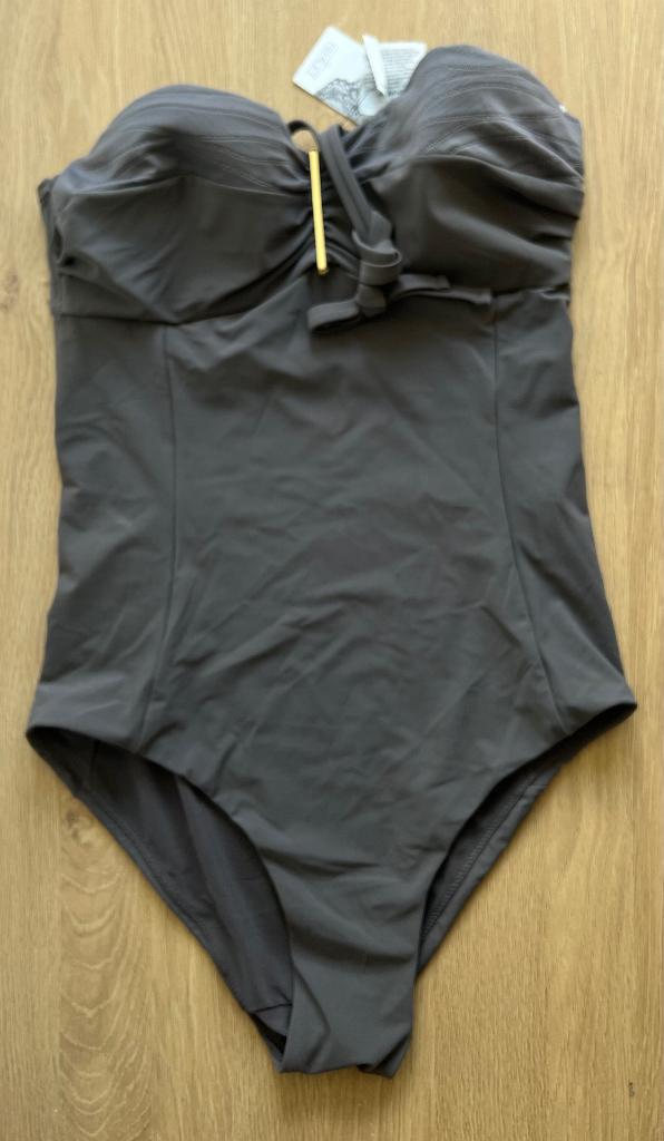 Femilet badpak. Mt 38. Nieuw!!!, Kleding | Dames, Badpak, Ophalen of Verzenden, Zo goed als nieuw, Femilet badpak